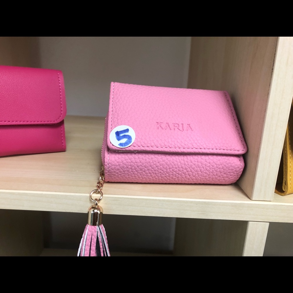 pink wallet for woman